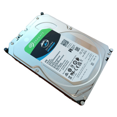 ST4000VX016 Жесткий диск 4TB Seagate SkyHawk SATA ST4000VX016 Жесткий диск 4TB Seagate SkyHawk SATA
